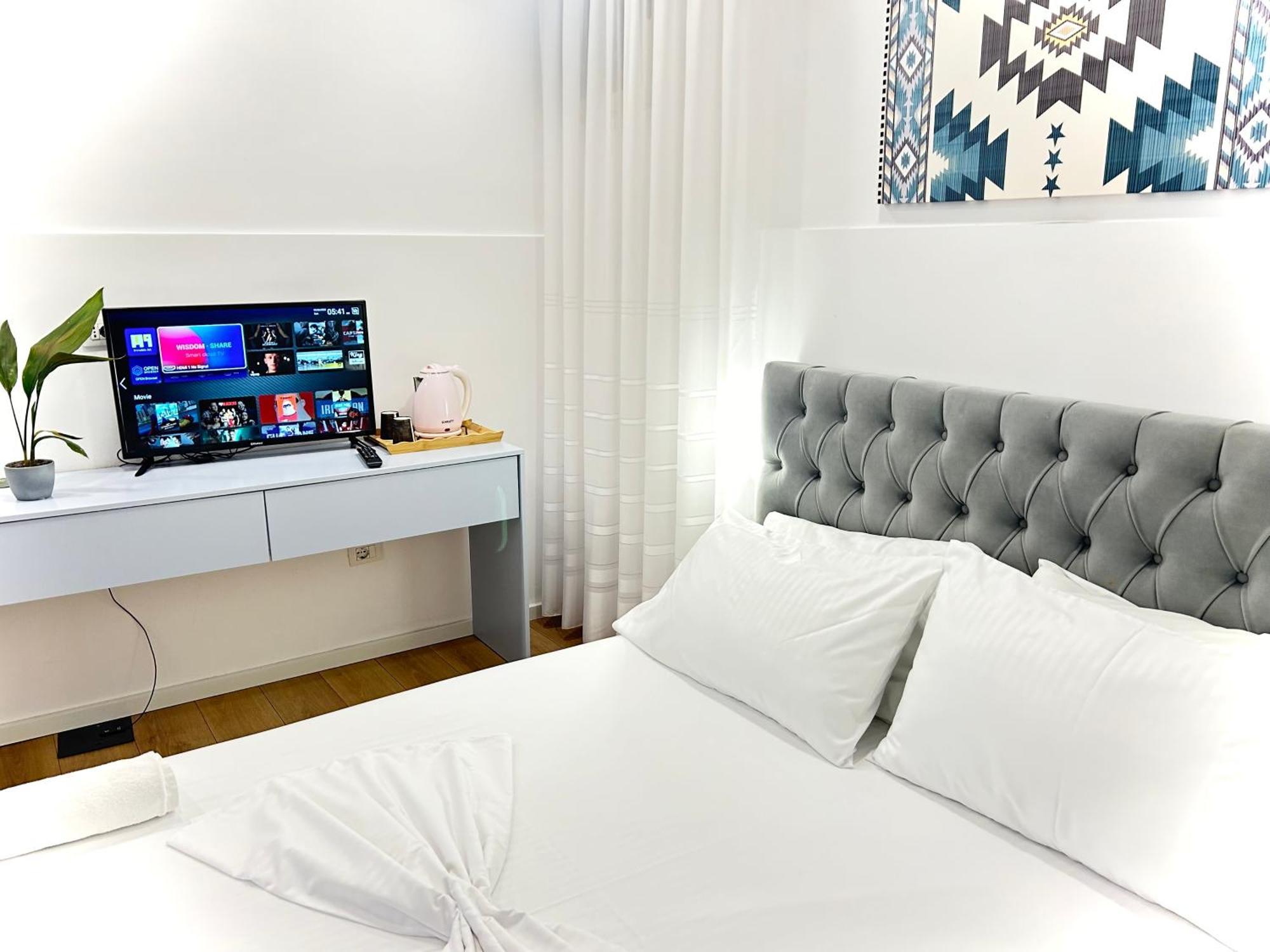 Tirana Square Hotel エクステリア 写真